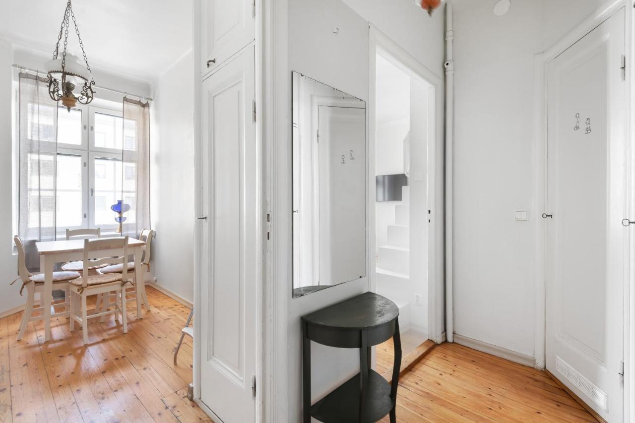 Wehost Spacious Studio For 5 With A Kitchen Helsingfors Eksteriør bilde