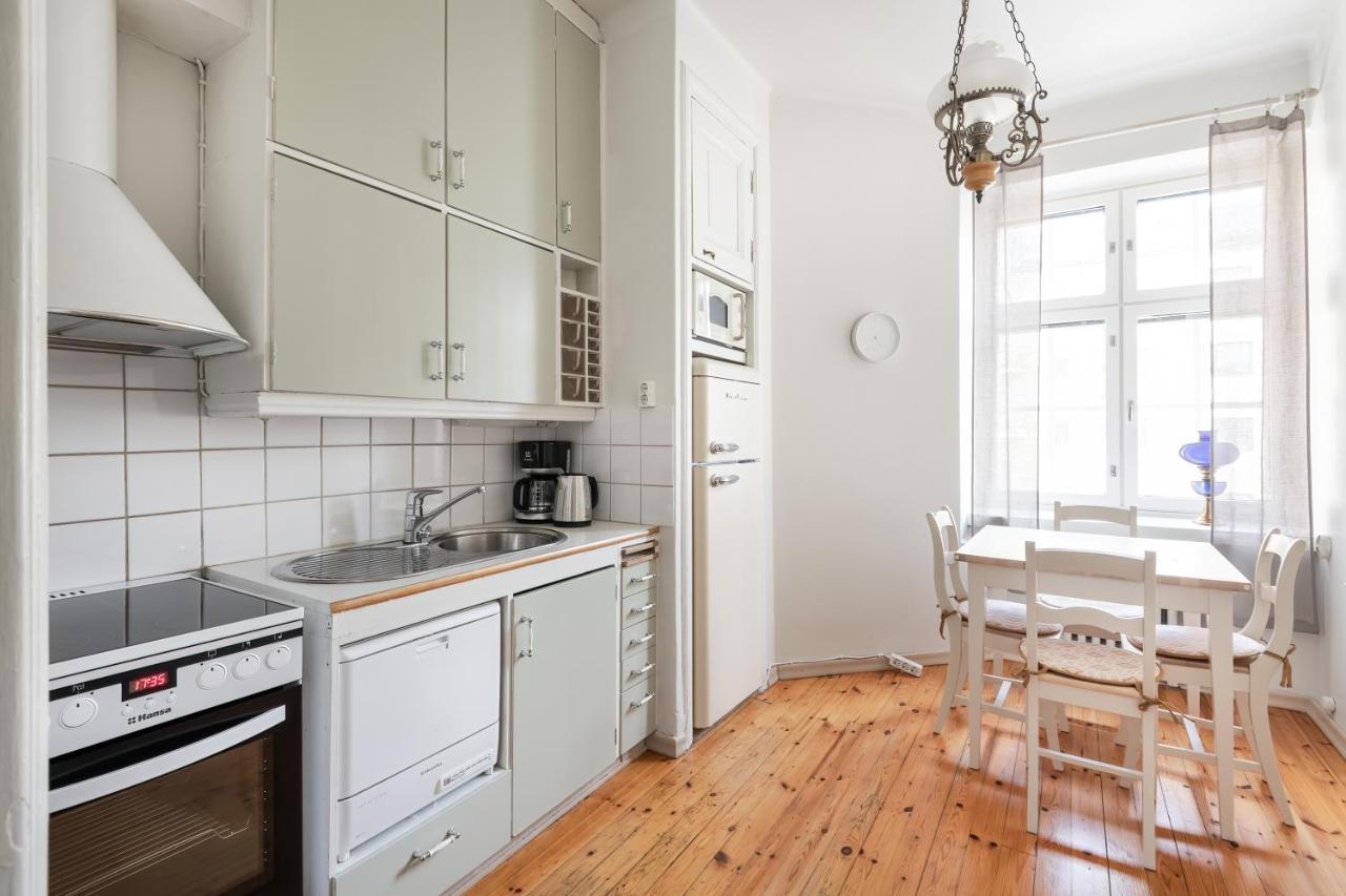 Wehost Spacious Studio For 5 With A Kitchen Helsingfors Eksteriør bilde